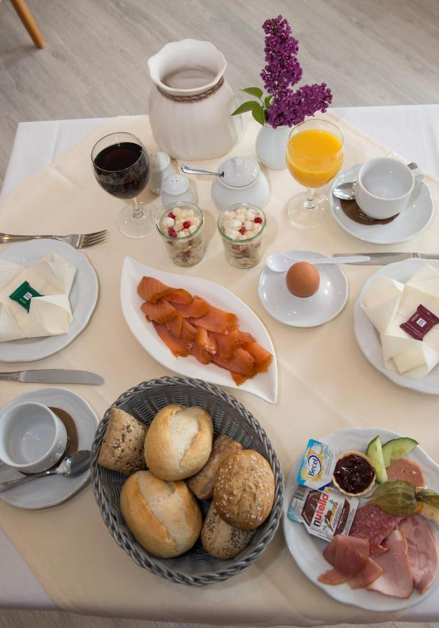Hotel "Am Werl" Бад Заров Екстериор снимка