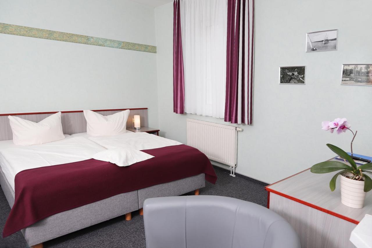 Hotel "Am Werl" Бад Заров Екстериор снимка
