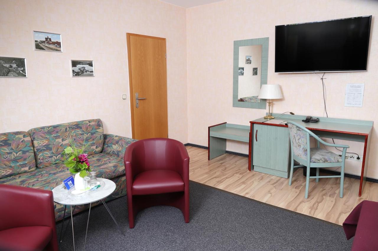 Hotel "Am Werl" Бад Заров Екстериор снимка