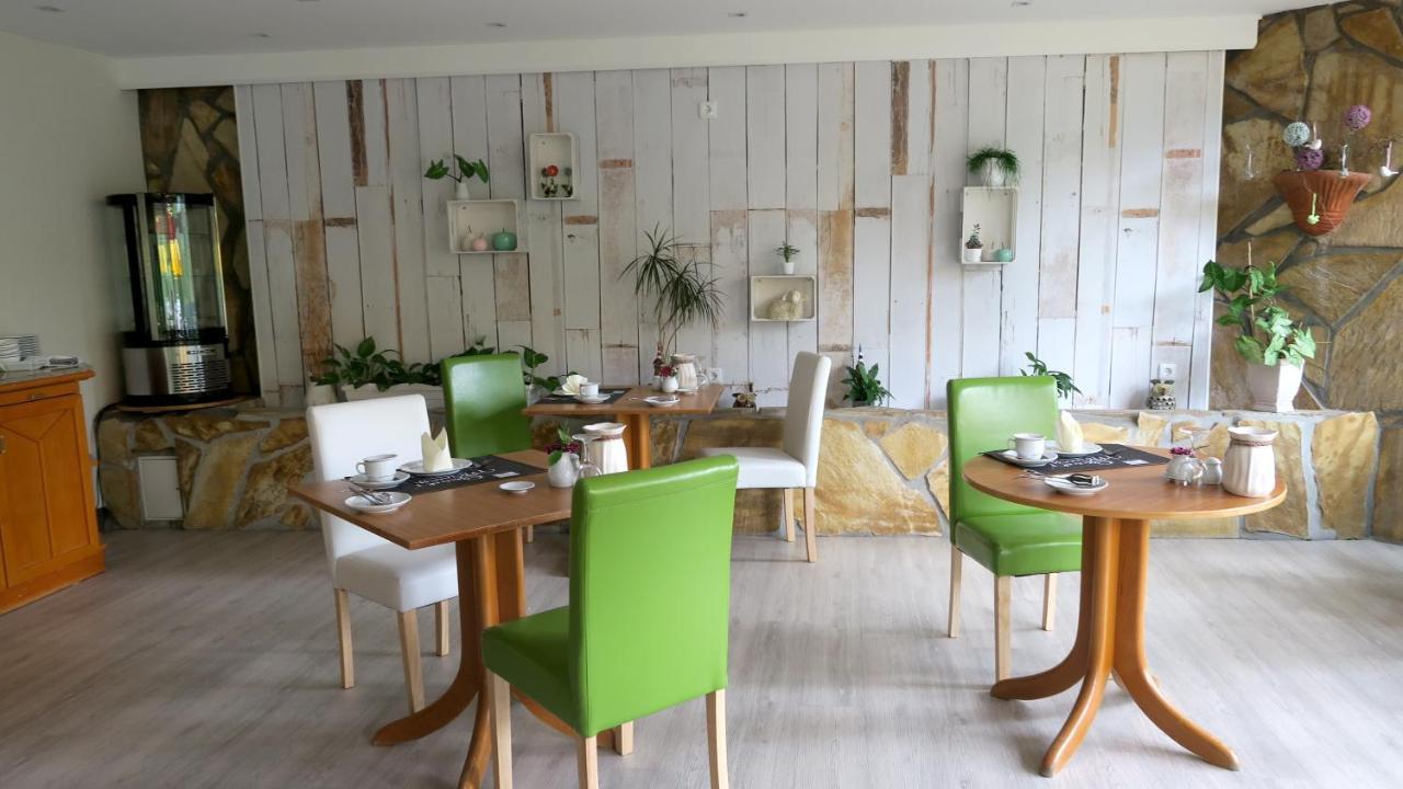 Hotel "Am Werl" Бад Заров Екстериор снимка