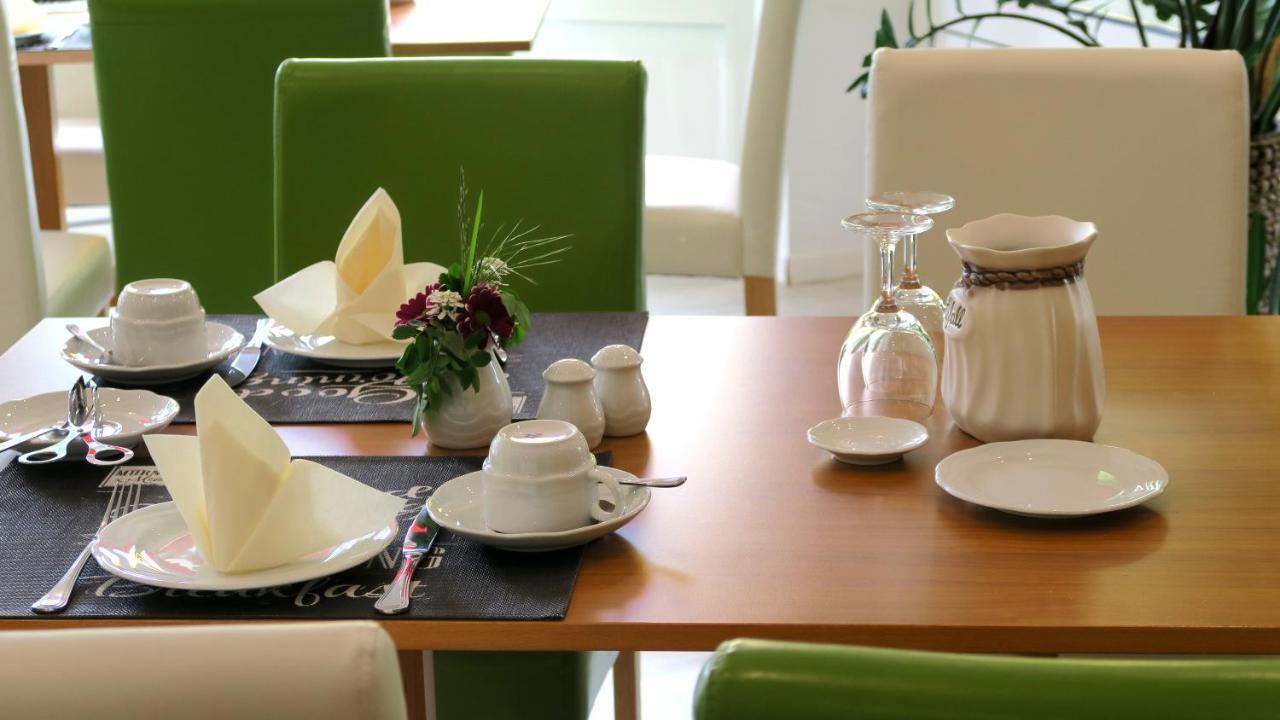 Hotel "Am Werl" Бад Заров Екстериор снимка