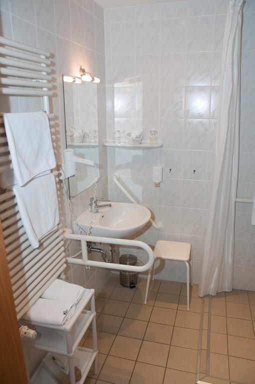 Hotel "Am Werl" Бад Заров Екстериор снимка