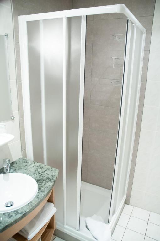 Hotel "Am Werl" Бад Заров Стая снимка